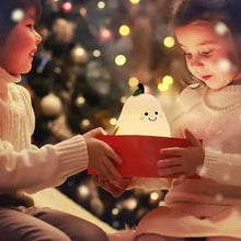 Charger l&#39;image dans la galerie, Veilleuse LED Poire Mignonne
